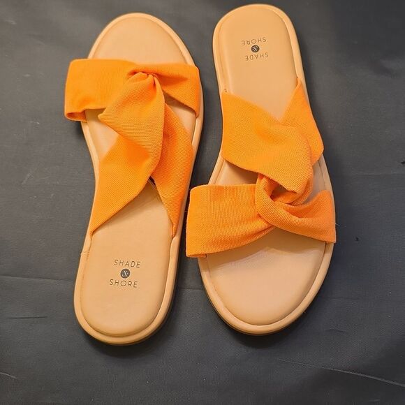 BRAND NEW SHADE& SHORE CRISSCROSS SLIDE SANDAL. G1 - Picture 7 of 14